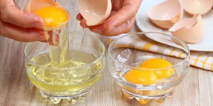 Ką maisto produktams, vitamino D: kiaušinių trynius
