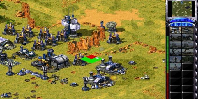 Seni žaidimai ant PC: Command & Conquer: Red Alert 2