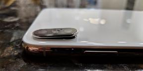 Nariai iPhone "XS ir XS Maksimalus masiškai skundžiasi krekingo kameroje stiklo
