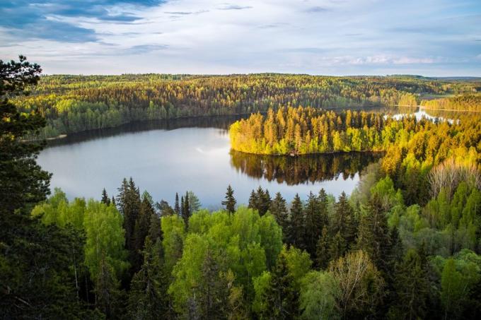 Suomija - iš tūkstančių ežerų šalis
