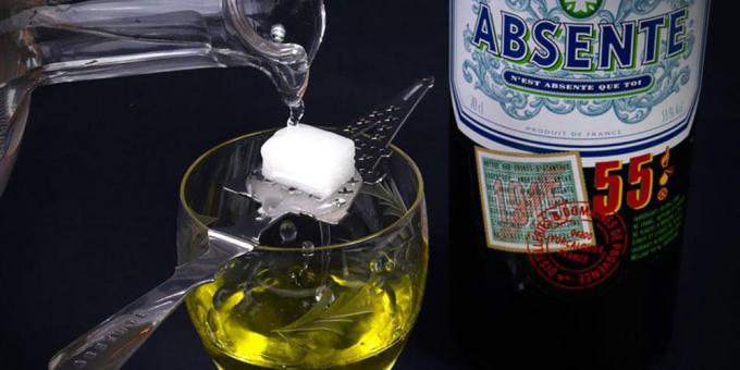 alkoholiniai kokteiliai: Absinthe 