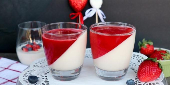 Kaip virėjas Panna Cotta su jogurto ir braškių želė