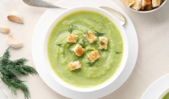 Brokolių ir žiedinių kopūstų grietinėlės sriuba