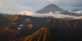 Ką skaityti: Epas romaną "Beauty - į kalną" iš meilės, mirusiųjų prisikėlimą, ir Indonezijos istoriją