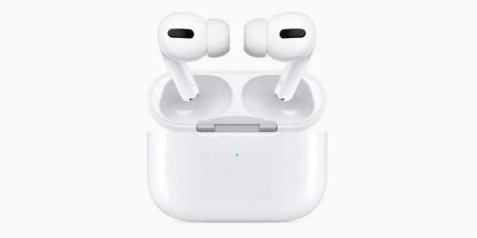 "Apple" pristatė ausines AirPods Pro "