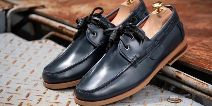 Kaip prižiūrėti odinius batus: jei jūsų batai ar batai sušlapo, nedelsdami juos išdžiovinkite
