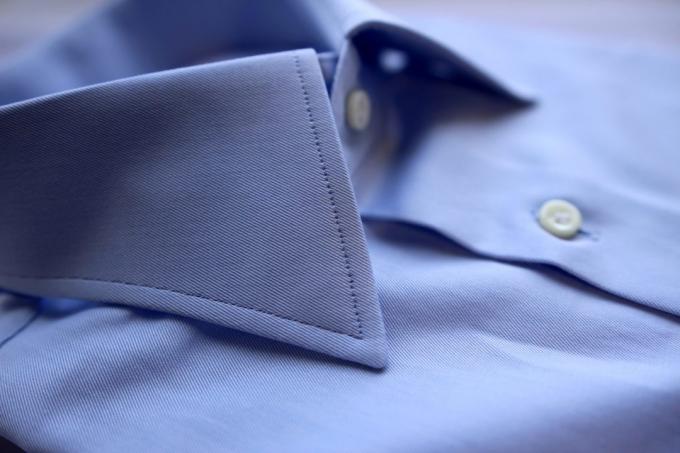 Marškinėliai pagal užsakymą: vieno centimetro linija patenka 7-8 siūlių.