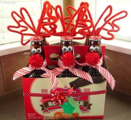 Kaip padaryti, kad dovana Naujųjų metų su savo rankas: Rudolph & Co.