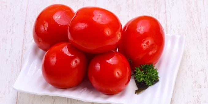 Įdaryti pomidorai su česnakais žiemai