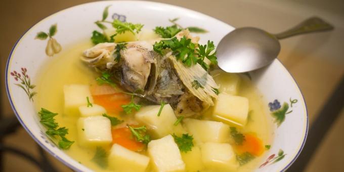 Receptų sriuba upės žuvų