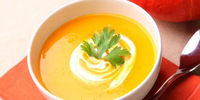 Kremas sriubos receptai: Moliūgų sriuba