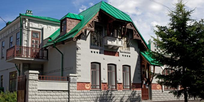 Uljanovsko lankytinos vietos: architekto F. namas-studija APIE. Livchakas