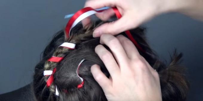 Nauja šukuosena mergaitėms: toliau stiprinti juosta