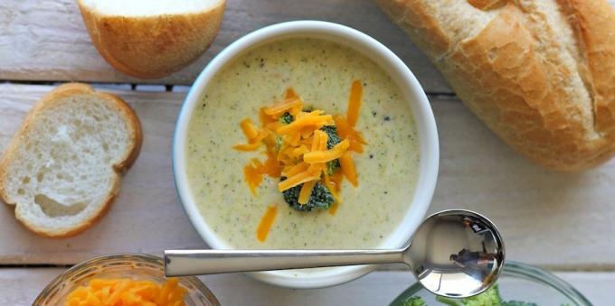 Sūris Trinta brokolių sriuba: paprastas receptas