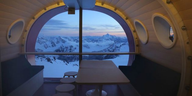 Capsule Hotel Elbrus, Rusija