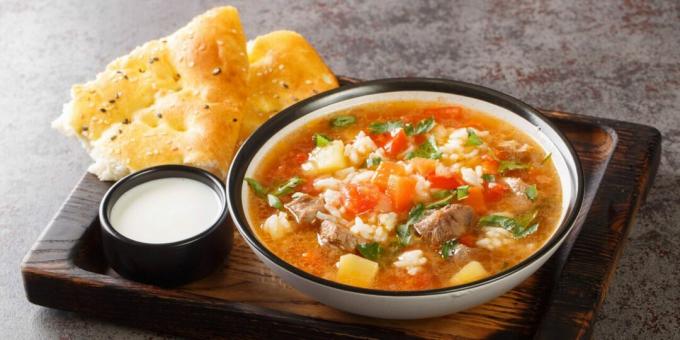 Mastava – uzbekų sriuba su jautiena ir ryžiais