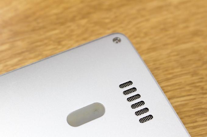 Xiaomi Mi Notepad Oro 13,3 ": garsiakalbiai