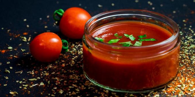 Receptus sultys. Aštrus pomidorų sulčių