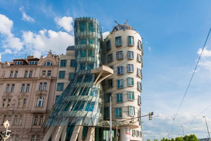 Europos architektūros: Dancing House Prahoje