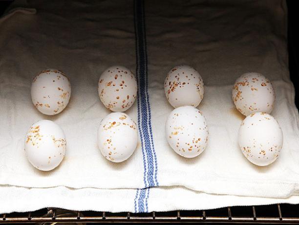 Kaip virėjas kiaušiniai orkaitėje
