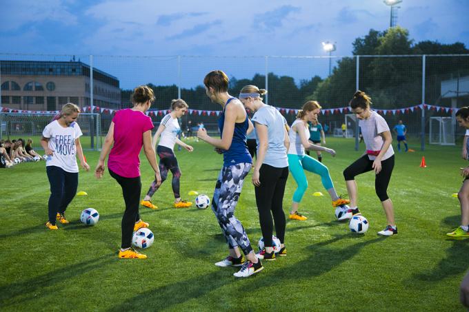 Grupė mokymas iš Adidas