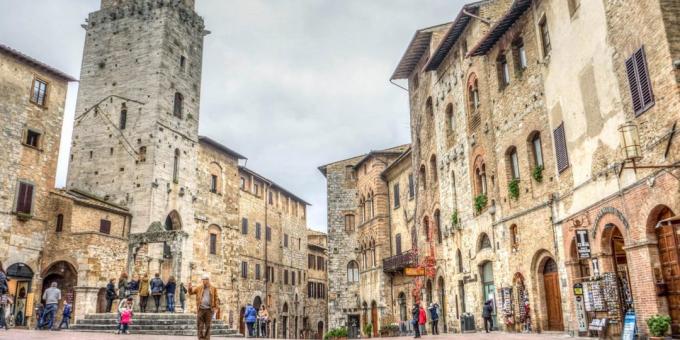 Kur eiti Europoje: City of San Gimignano, Italija