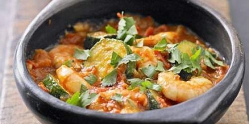 Geriausi receptai su imbieru: Curry cukinija ir krevetėmis su imbiero